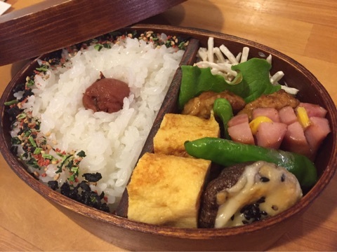 {AAFD5577-A1E5-4AA7-9169-928B32715F8E}