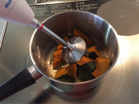 {8CEB3062-02B6-4F00-81AB-DBDAEFF8EA49}