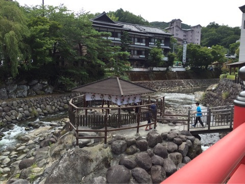 {2000A119-4EF5-4B01-8D4A-72C05311601E}