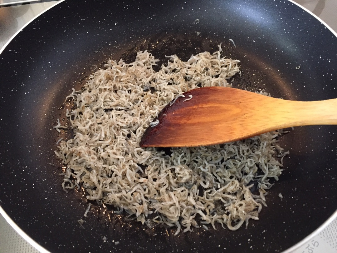 {8A9D748D-344A-479E-8624-30C884E0CEA9}