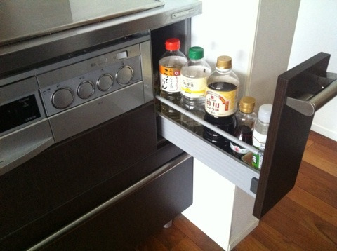 {E1CDBA4B-5866-45EC-B7ED-B81F3BC53C08:01}