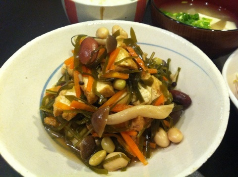 {3750CB44-224A-422A-878D-D4727CA3BAB3:01}