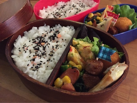 {D916BB79-EE21-47CD-B160-EB98B4550001:01}