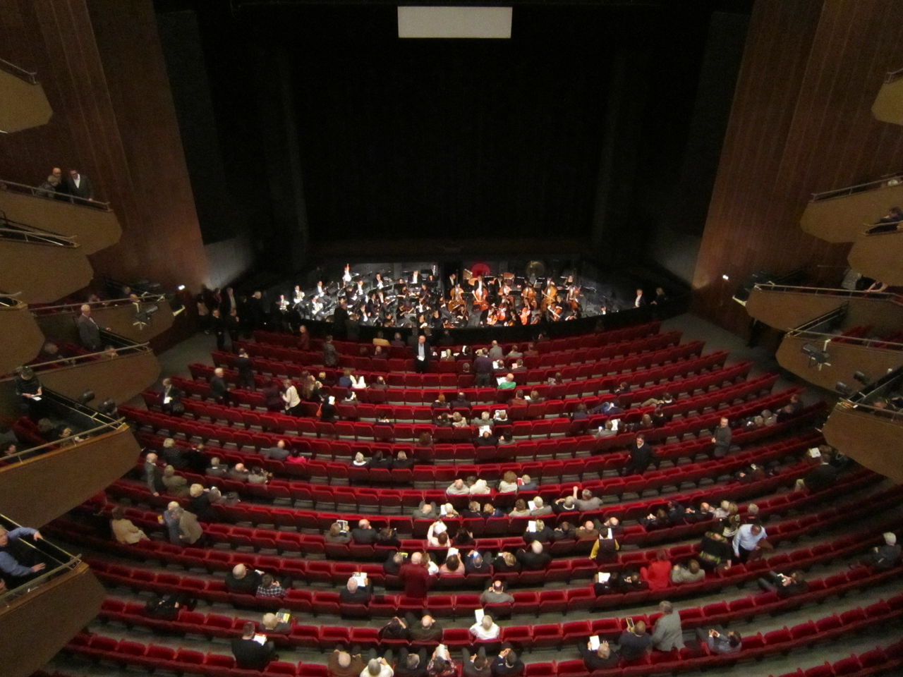 ハンブルク国立歌劇場 ヴァーグナー ヴァルキューレ 12年3月4日 ハンブルク シュターツオーパー 音楽学 山本まり子のブログへようこそ