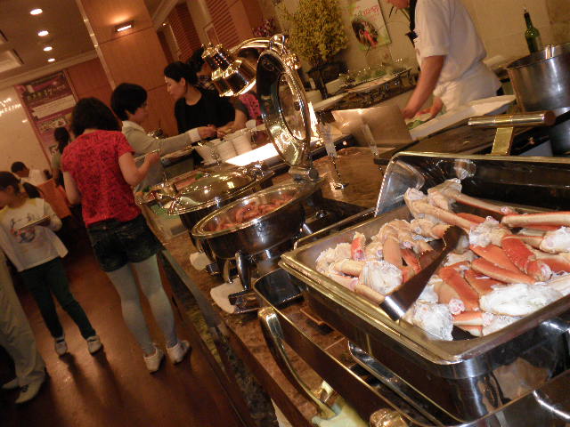 済州 チェジュ グランドホテルの海鮮ビュッフェと済州島のマッサージ 旅する惑星