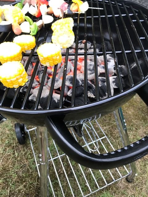 庭で人でガーデンバーベキュー 旅する惑星 庭で人でガーデンバーベキュー 旅する惑星