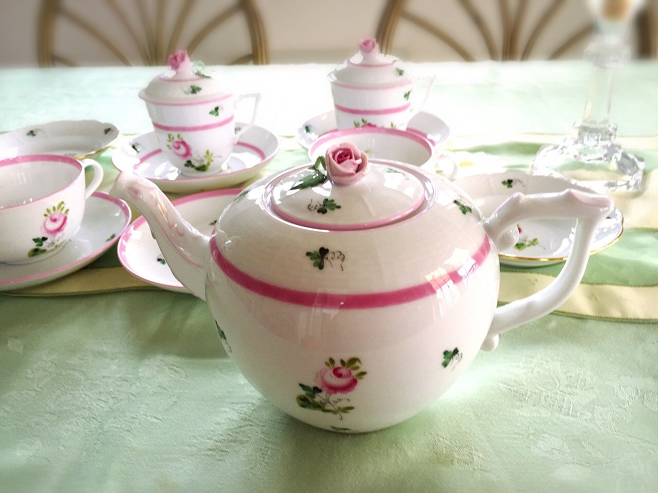 ヘレンド　ウィーンの薔薇　ピンク　時計 ヘレンド (HEREND) VRH ウィーンのバラ ウォールクロック 壁掛け