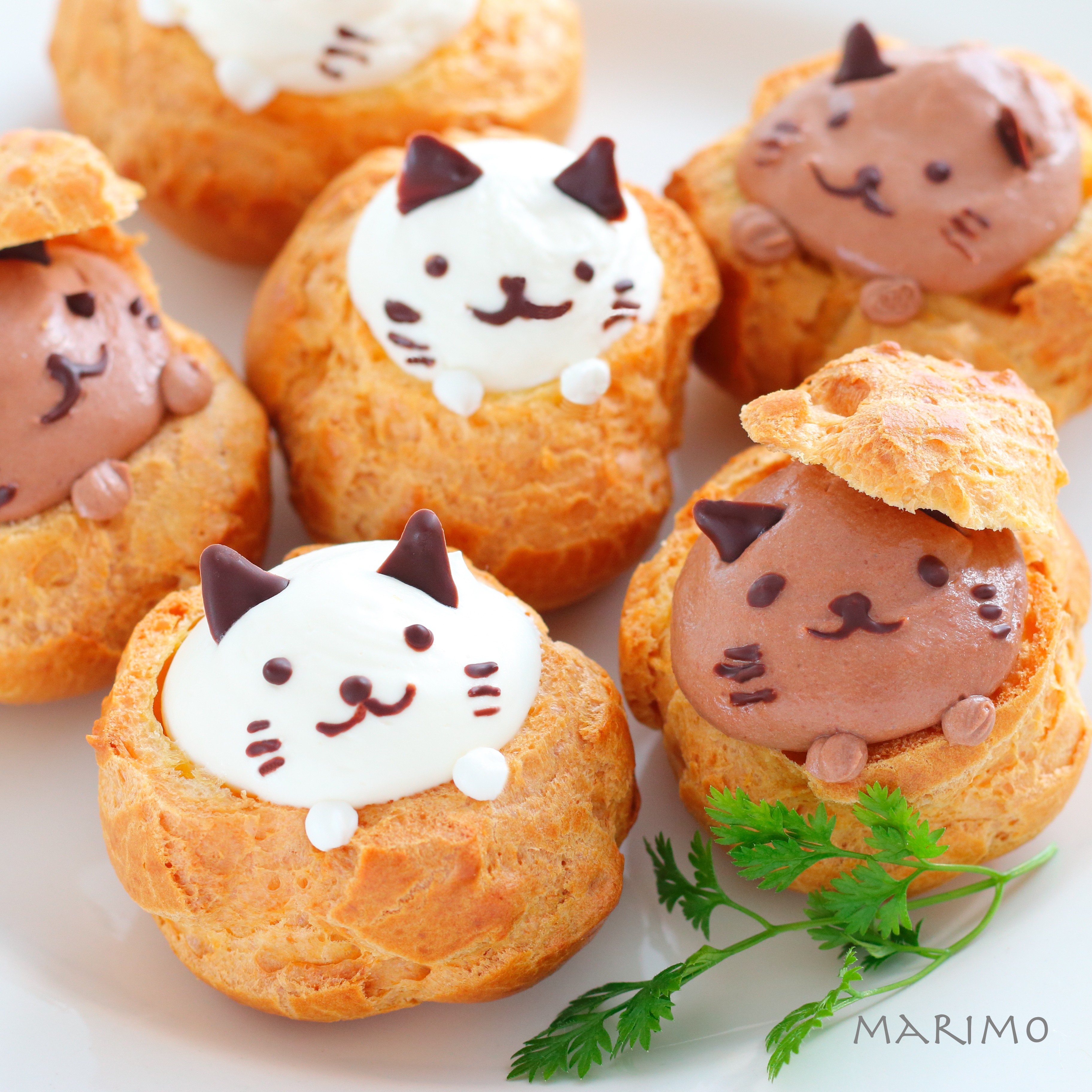 お菓子レシピ 白猫と黒猫のシュークリーム Marimo Cafe 可愛くて美味しいお菓子レシピ Powered By ライブドアブログ