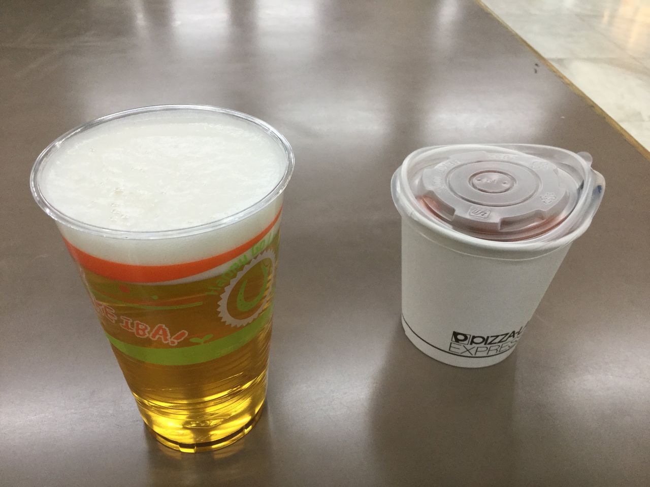 競馬場の風景 ２０１７ ホープフルステークス マリンブルーの城攻めと食べ歩きの日記