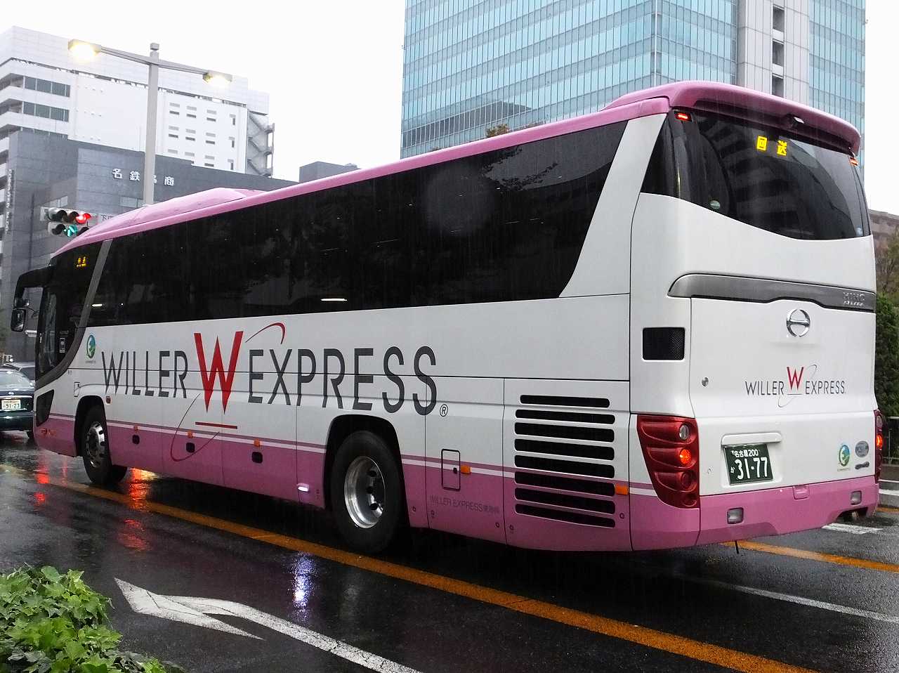 日野・2代目セレガ(ウィラーエクスプレス東海・名古屋200か3177 