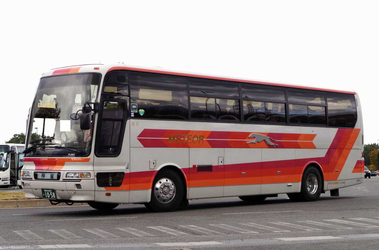 三菱ふそう・エアロクィーンⅠ(1)(帝産観光バスMT214・尾張小牧200か