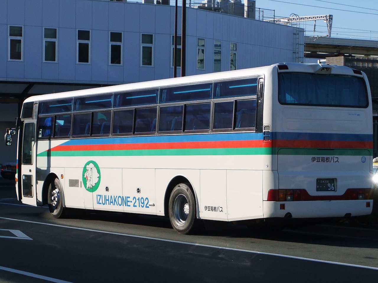 日産ディーゼル・RA5系+富士重工17型M(伊豆箱根バス2192・沼津200か96