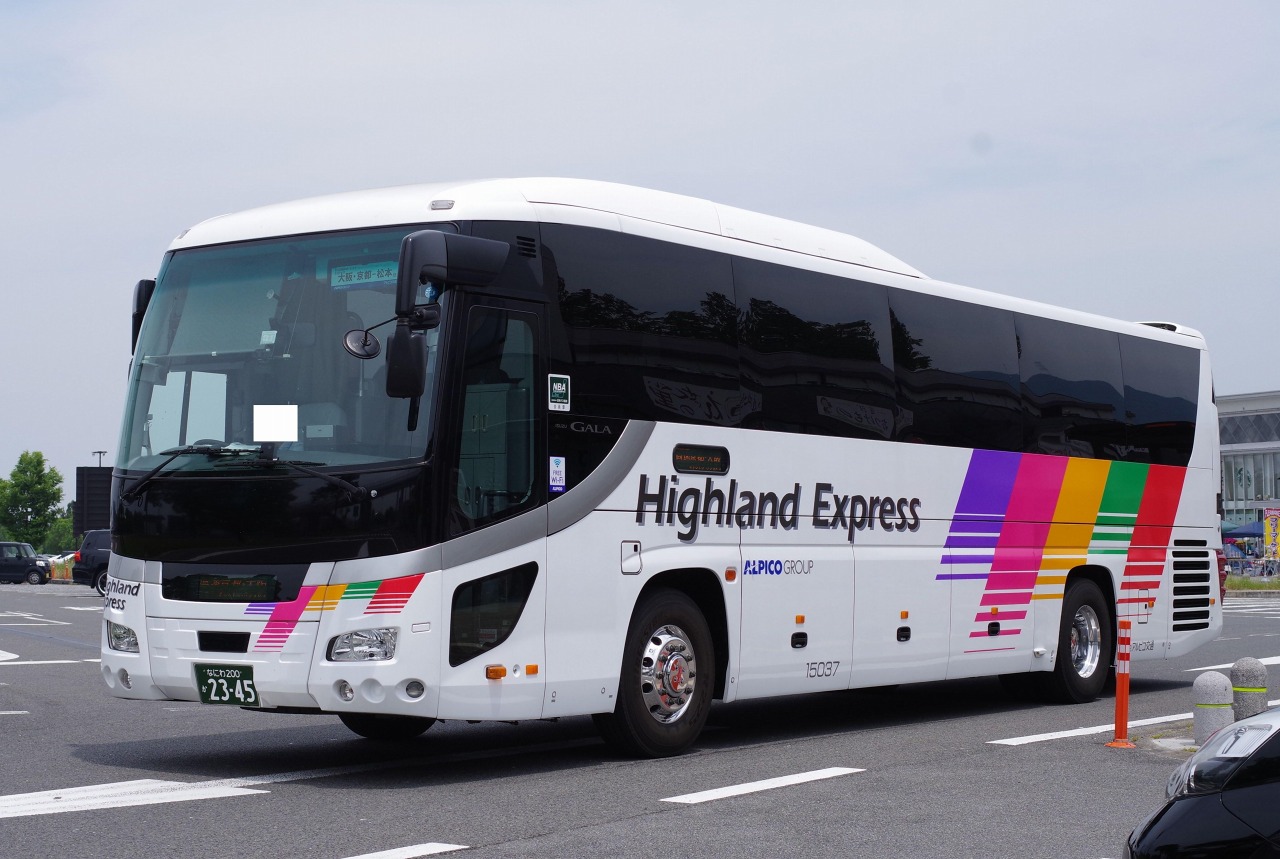 いすゞ・ガーラRU系(アルピコ交通15037・なにわ200か2345) : 近江発､ま