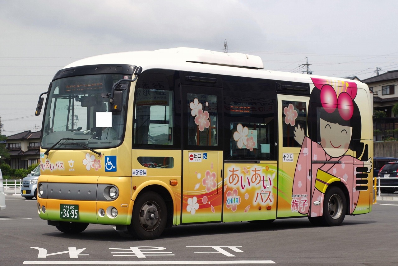 日野・2代目ポンチョ(知多乗合6161A・名古屋200か3695) : 近江発､ま