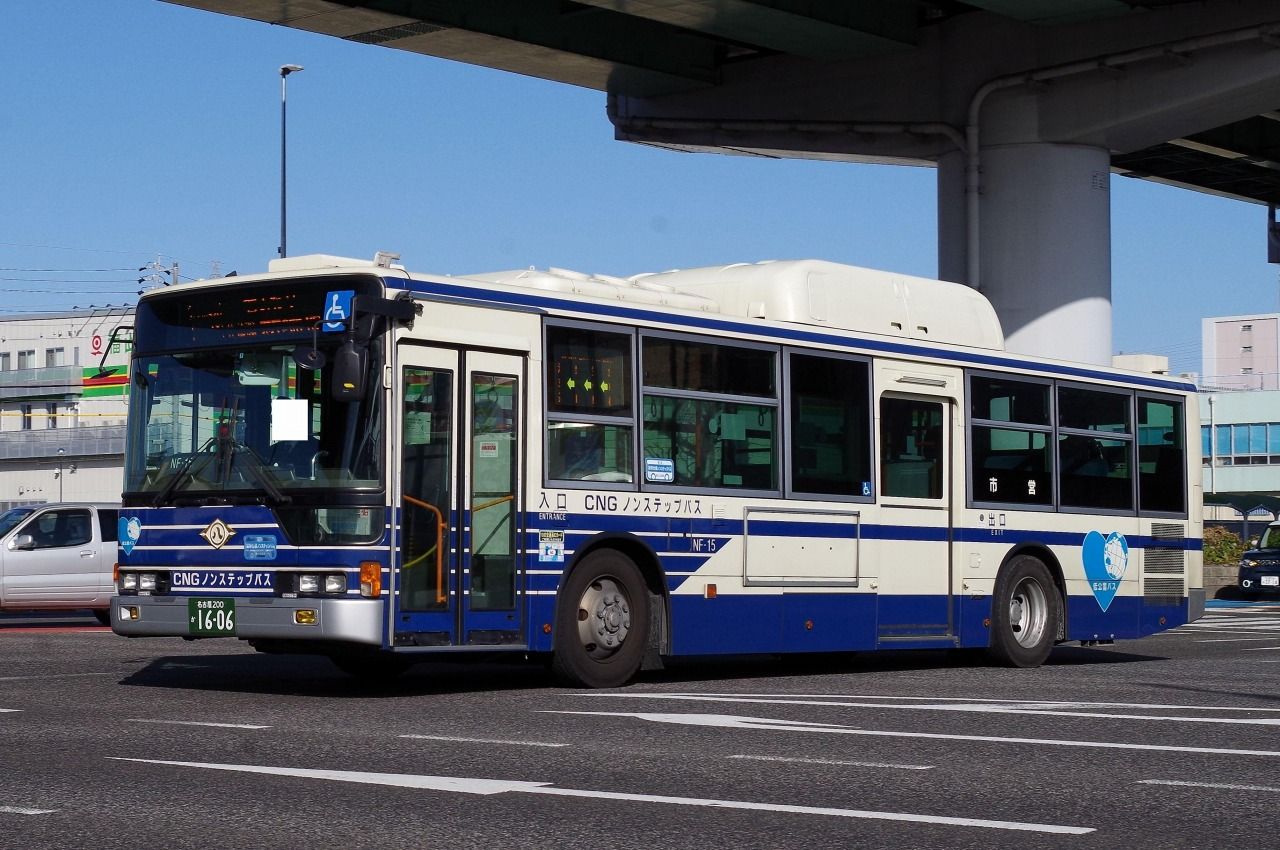 三菱ふそう・2代目エアロスター(名古屋市交通局NF-15・名古屋200か