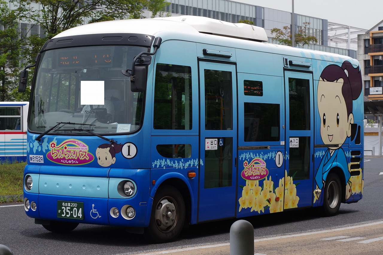 日野・2代目ポンチョ（知多乗合東6152R・名古屋200か3504） : 近江発