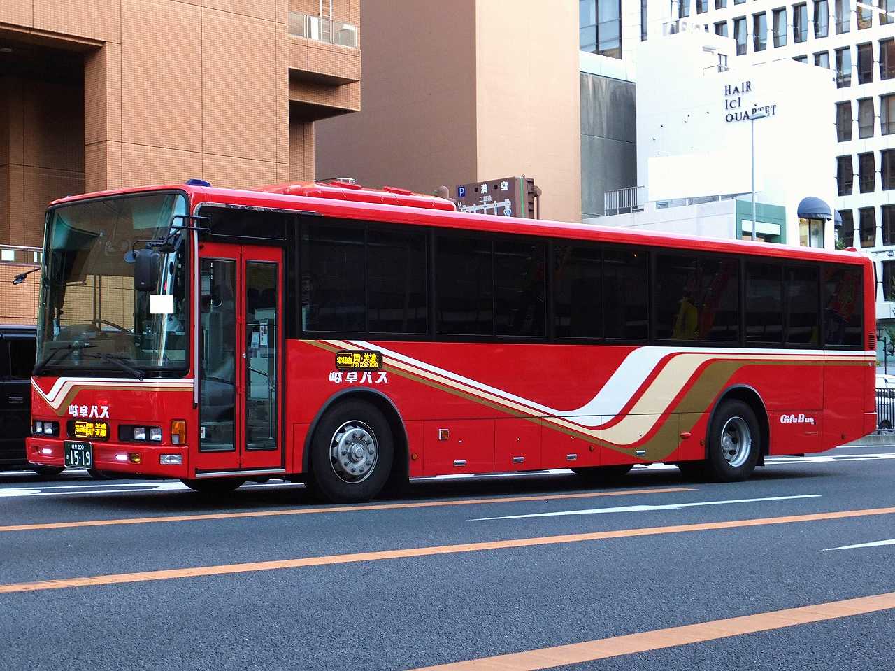 三菱ふそう・ニューエアロスター(岐阜乗合自動車・岐阜200か1519