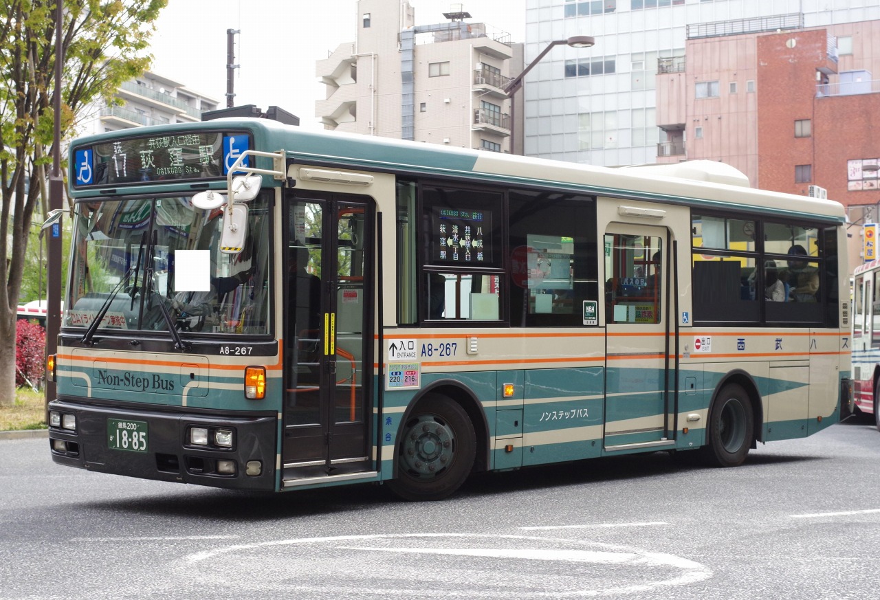 日産ディーゼル・スペースランナーRM系+西日本車体工業96MC(西武バス