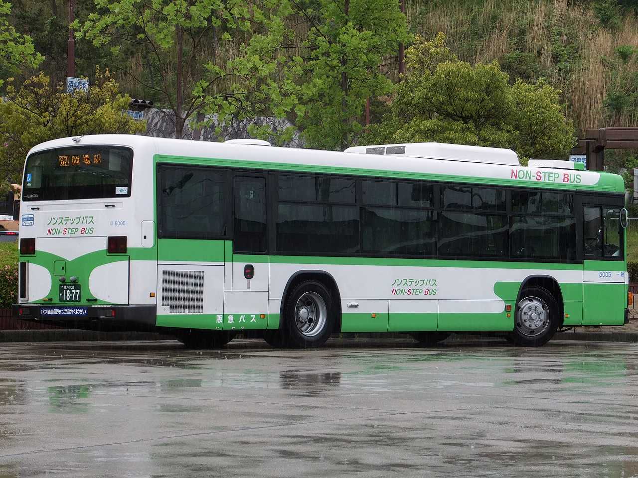 いすゞ エルガ 神戸市交通局 阪急バス5005 神戸0か1877 近江発 まりーんの道が続く限り