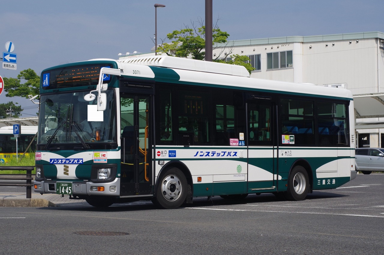 いすゞ・2代目エルガミオ(三重交通3071・三重200か1445) : 近江