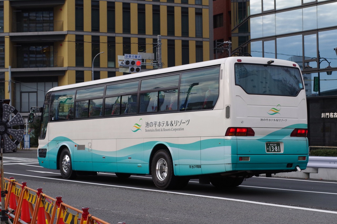 三菱ふそう・エアロバスMS8系(池の平商事・長野230あ1381) : 近江発､まりーんの道が続く限り