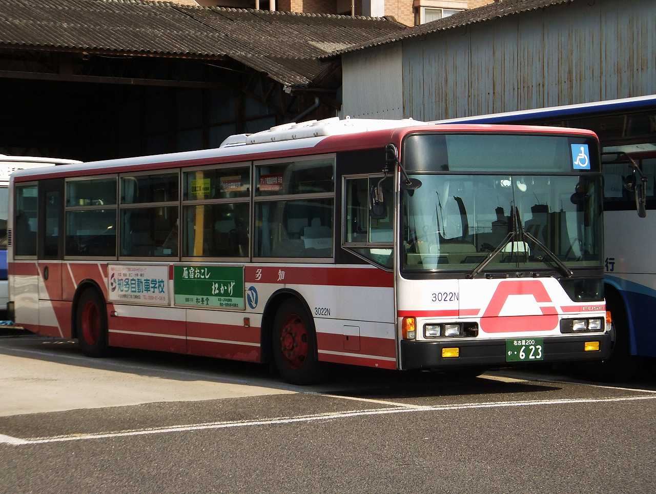 三菱ふそう・ニューエアロスター(知多乗合3021N・名古屋200か622