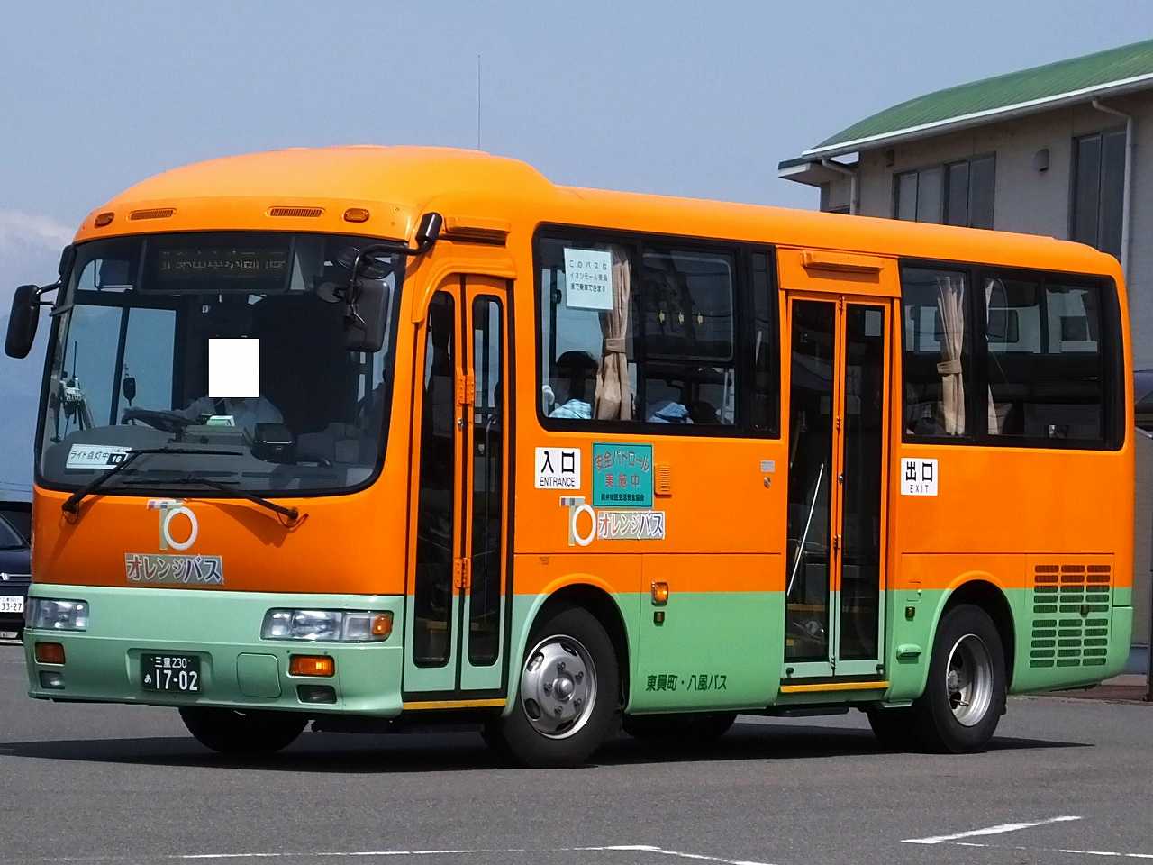 日野・リエッセ(八風バス7662・三重200か1702) : 近江発､まりーんの道