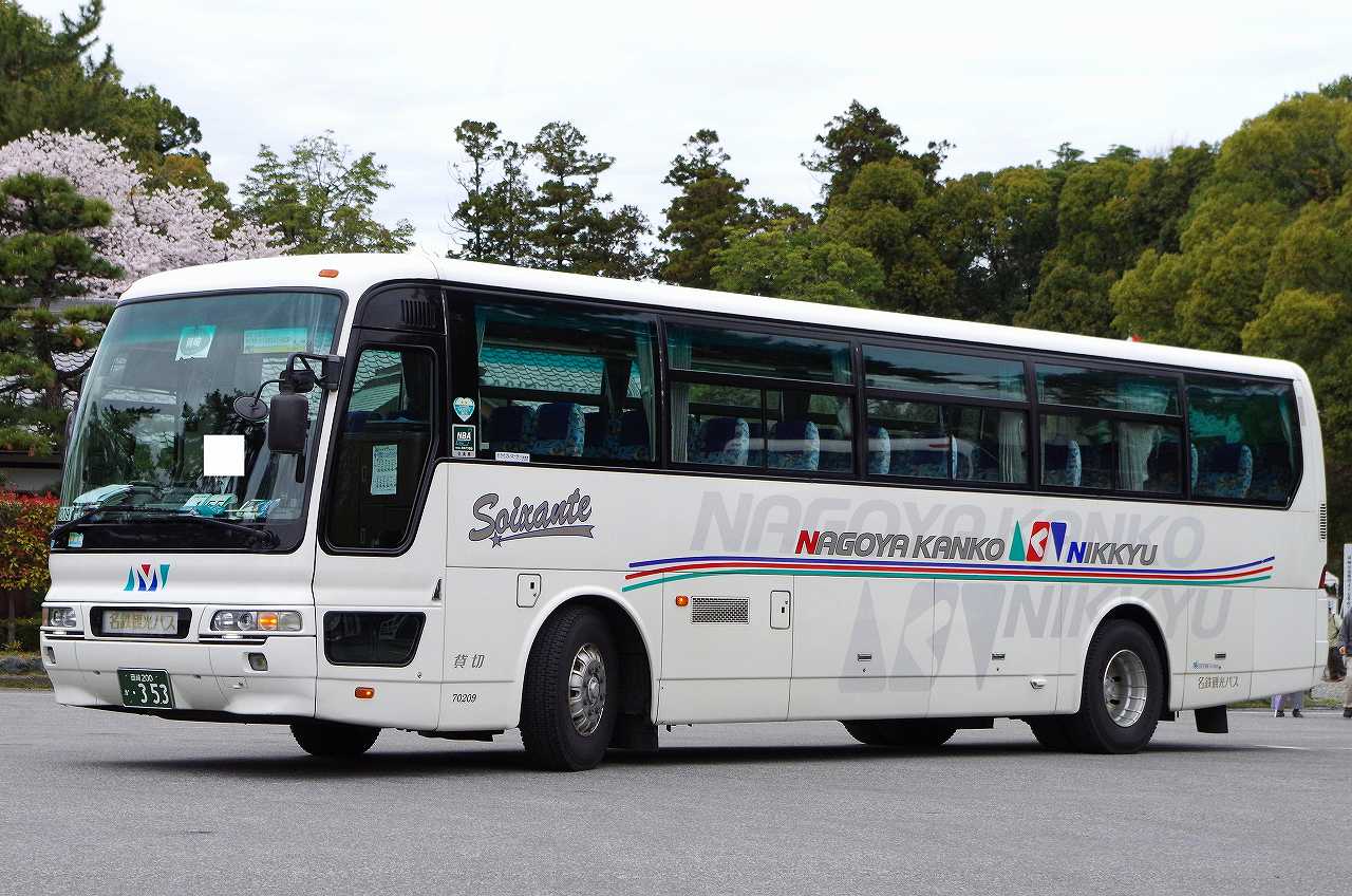 三菱ふそう・エアロバスMS8系(名鉄観光バス70209・岡崎200か353