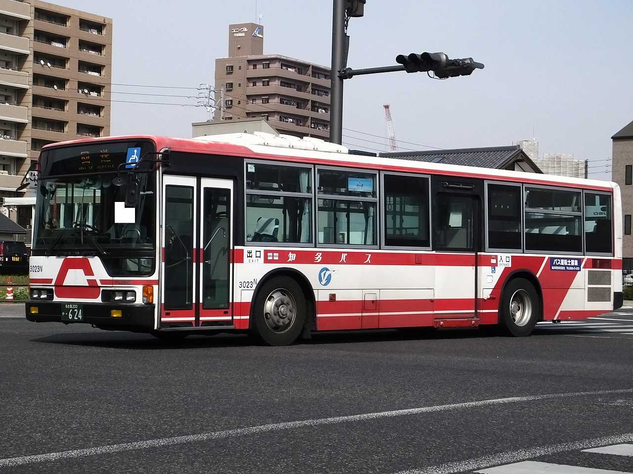 三菱ふそう・ニューエアロスター(知多乗合3021N・名古屋200か622