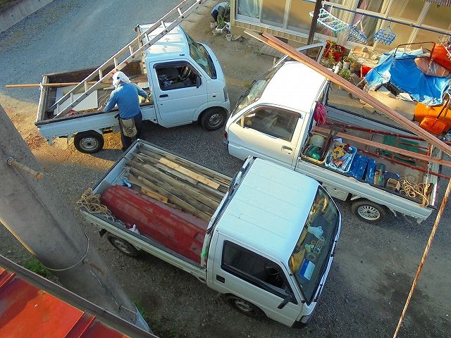 我ら軽トラ三兄弟 軽トラ集団 軽トラックは便利だな 小林ペイントのブログへようこそ 福島県 中島村