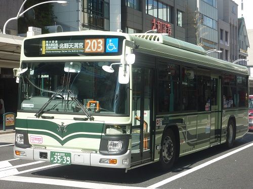 203系統の2代目エルガによる運用登場 まぁ くんの乗り物情報日記
