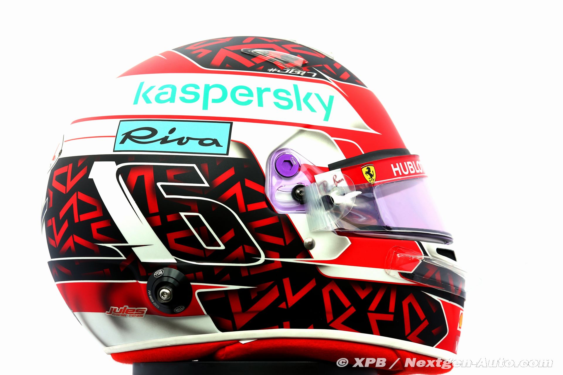 日本未発売　ビッグスケールF1コレクション　ルクレール　ヘルメット　2020年 シャルル・ルクレール ヘルメット写真 レーシングスーツ写真 2020年F1