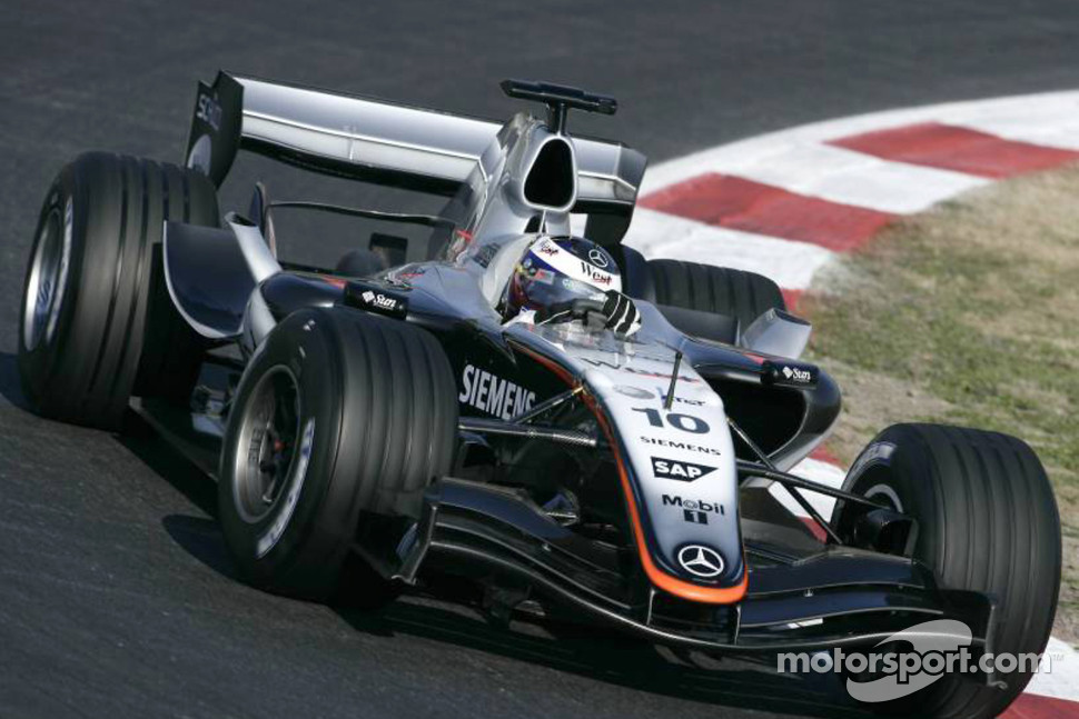 エイドリアン ニューウィ設計f1マシン 00年代 1 F1通信