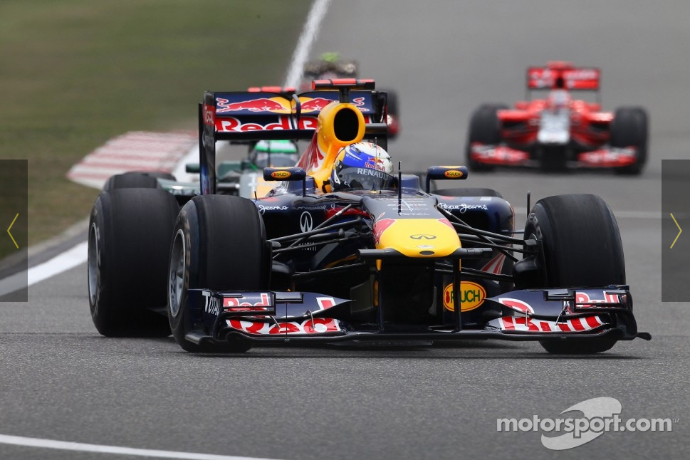 レッドブルRB7 走行写真： F1中国GP 2011年4月 : F1通信