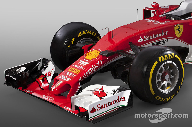 フェラーリSF16-Hの詳細写真12枚: F1レーシングスーツと フェラーリSF16-Hの詳細写真12枚: F1レーシングスーツと
