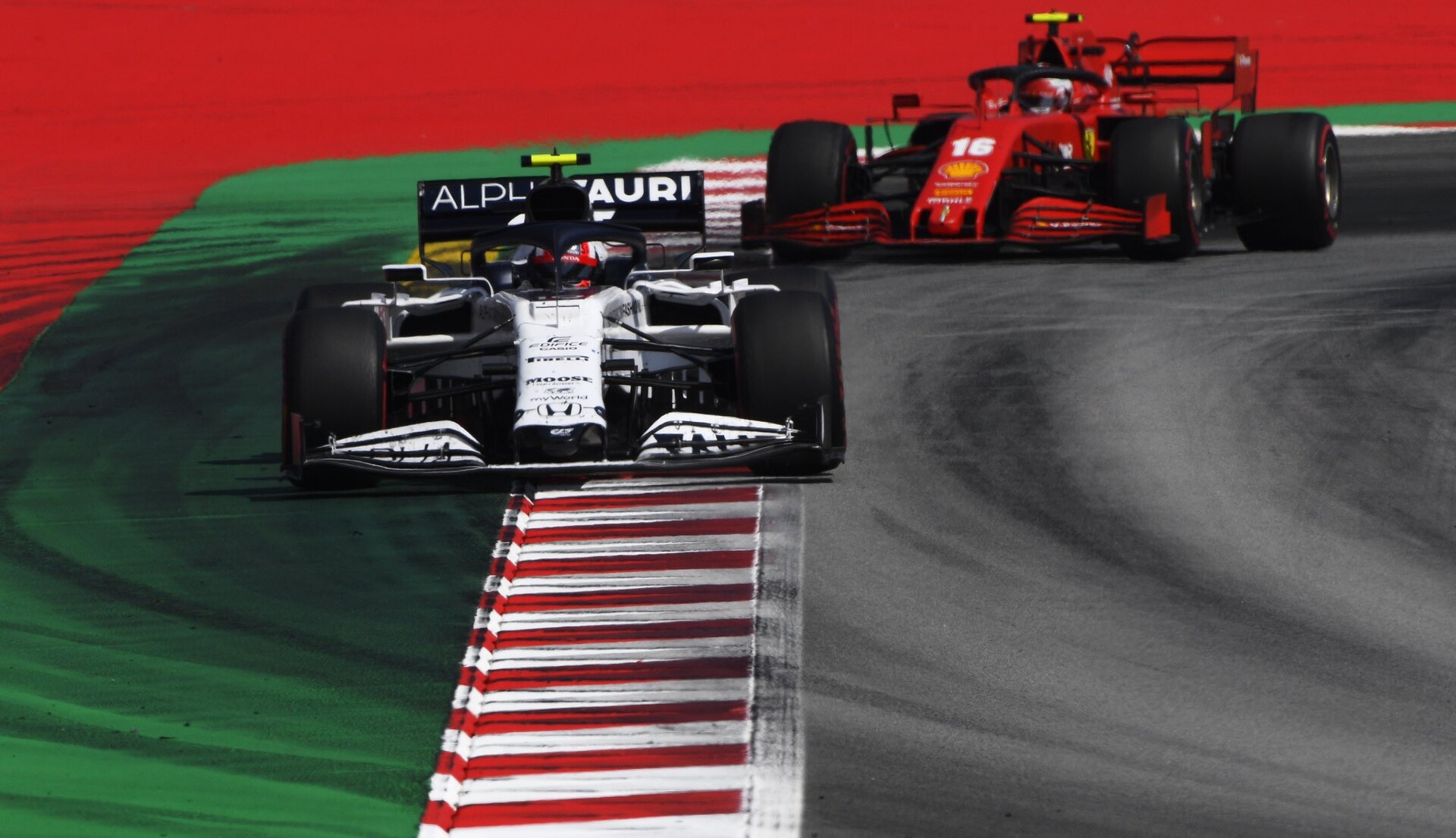 周回遅れの4位以下でも激しいアクションがあった F1スペインgp ブランドルのコラム F1通信 周回遅れの4位以下でも激しいアクションがあった F1スペインgp ブランドルのコラム F1通信