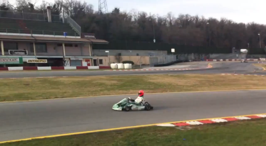 ミハエル・シューマッハ、カート走行テスト動画 : F1通信 ミハエル・シューマッハ、カート走行テスト動画 : F1通信