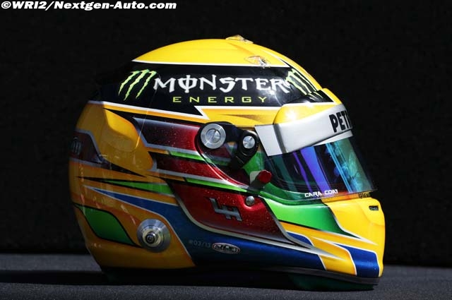 ルイス・ハミルトン(メルセデス): F1ヘルメットとレーシング ルイス・ハミルトン(メルセデス): F1ヘルメットとレーシング