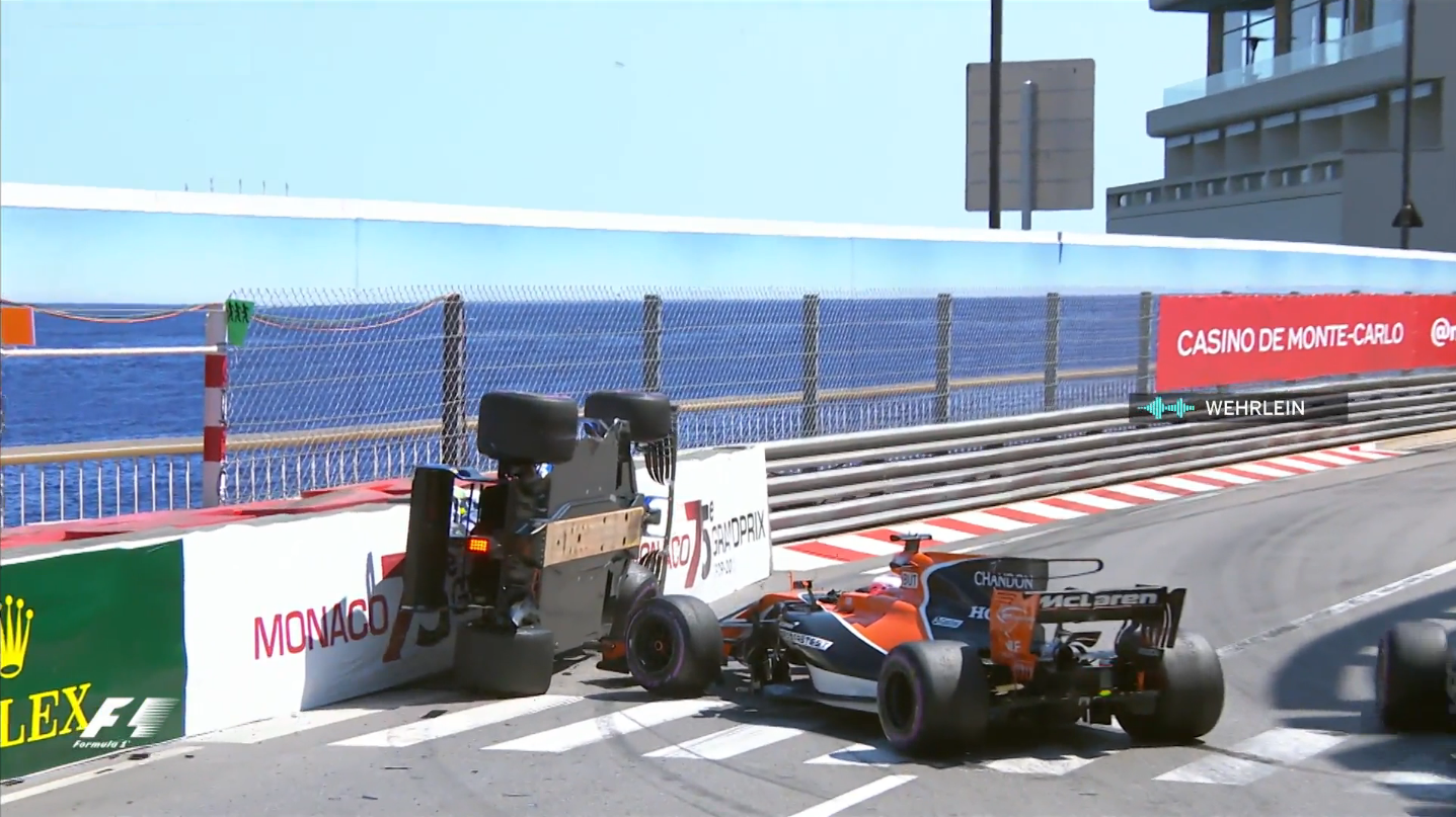 F1モナコgp動画 ウェーレイン バトンに追突され横転 F1通信 F1モナコgp動画 ウェーレイン バトンに追突され横転 F1通信