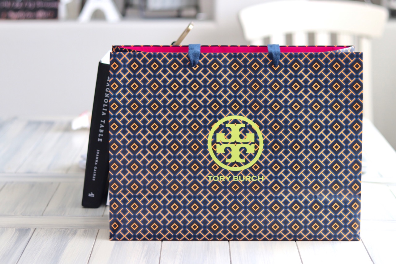 決算特価 送料無料 週末限定 厳選商品30 Offクーポン 8 15 23 59 Tory Burch トリーバーチ フレアワンピース ロング丈 アニマル柄 花柄 Xs ブルー系 パープル 白 S長袖レディースヒョウ豹レオパード春夏絹 23pw19 魅了 Greenzonwheelz Com 決算特価 送料無料 週末限定 厳選商品30 Offクーポン 8 15 23 59 Tory Burch トリーバーチ フレアワンピース ロング丈 アニマル柄 花柄 Xs ブルー系 パープル 白 S長袖レディースヒョウ豹レオパード春夏絹 23pw19 魅了 Greenzonwheelz Com