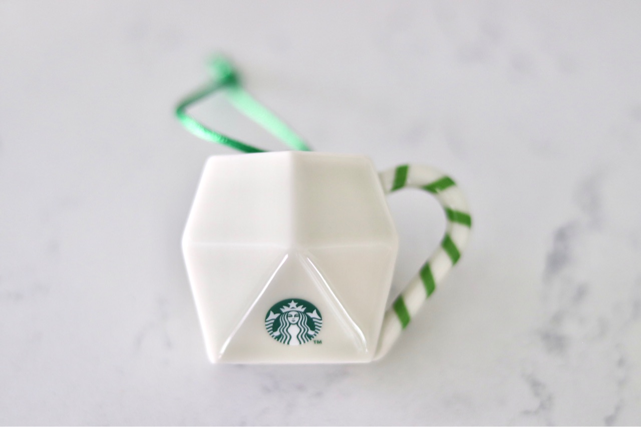 スタバxディズニーのコラボ限定オーナメント+日本のスタバの スタバxディズニーのコラボ限定オーナメント+日本のスタバの