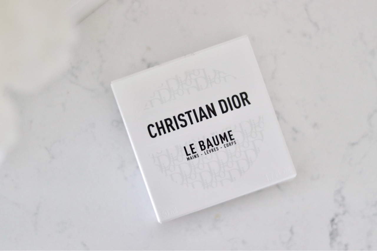 Christian Dior - DIOR スニーカーの通販 by 値下げ交渉不可