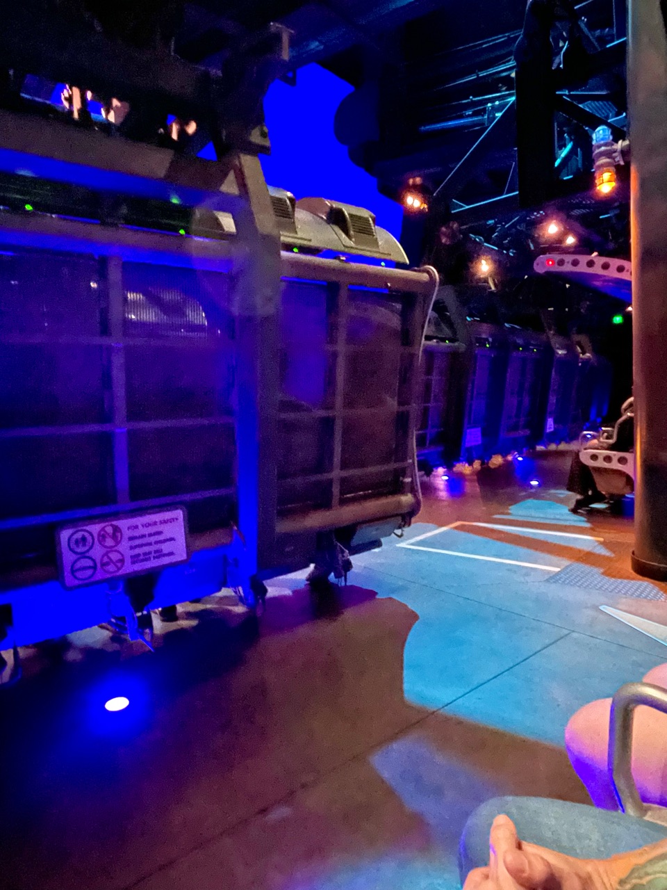 カリフォルニアディズニーの新しいアトラクション カリフォルニア旅行 Marriage Life In Arizona アリゾナで国際結婚 Powered By ライブドアブログ カリフォルニアディズニーの新しいアトラクション カリフォルニア旅行 Marriage Life In Arizona アリゾナで国際結婚 Powered By ライブドアブログ