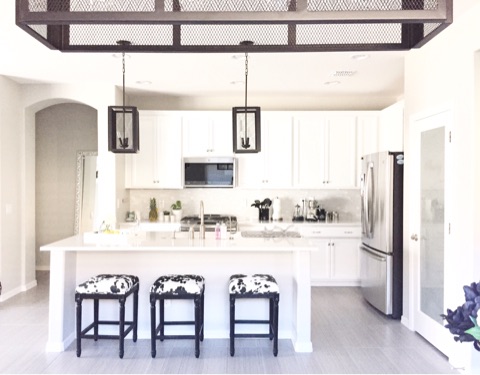 {10472529-4A3C-44D8-ABA8-EABDDE15D5EC}