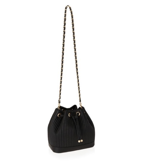 {560F59C6-97D6-4FBA-8E26-F74362F528E0}