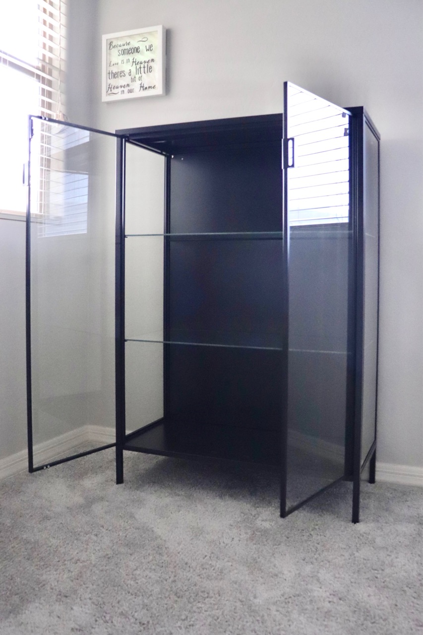 【東京都葛飾区引き取り限定】IKEA ファブリコール ガラス キャビネット 東京都葛飾区引き取り限定】IKEA ファブリコール ガラス