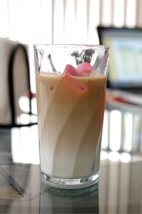 {21EE384B-F4E1-4AB3-89EC-91BF92F4BBE7:01}