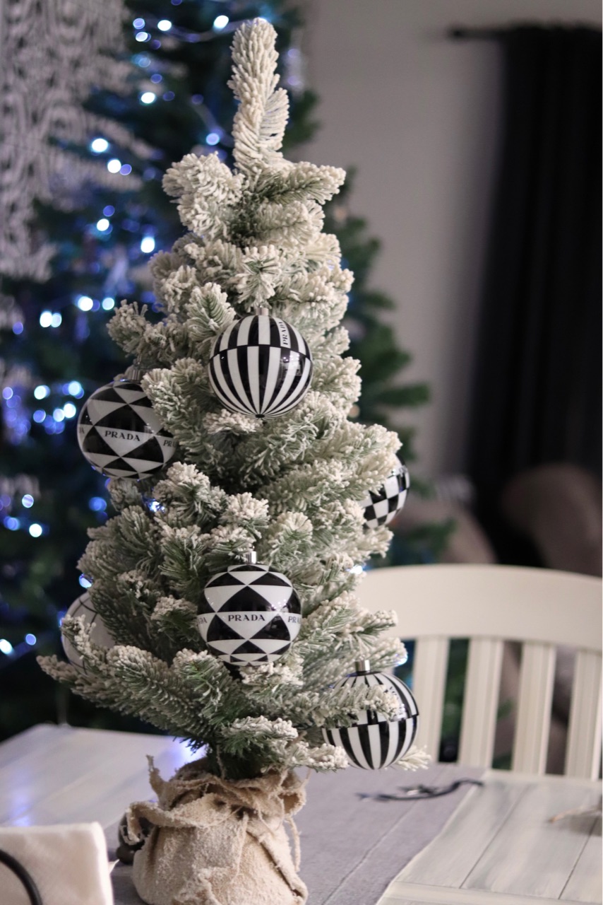 アメリカで購入】クリスマスツリー＋装飾