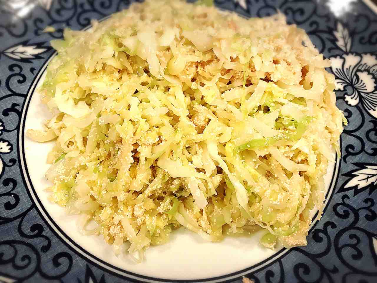 じゃがピーにんじんの炒め物 レタスとワカメのサラダ きゅうりのショウガ炒め キャベツと明太子のバター炒め 山芋つくね 他 Gohan As Of Today Foods