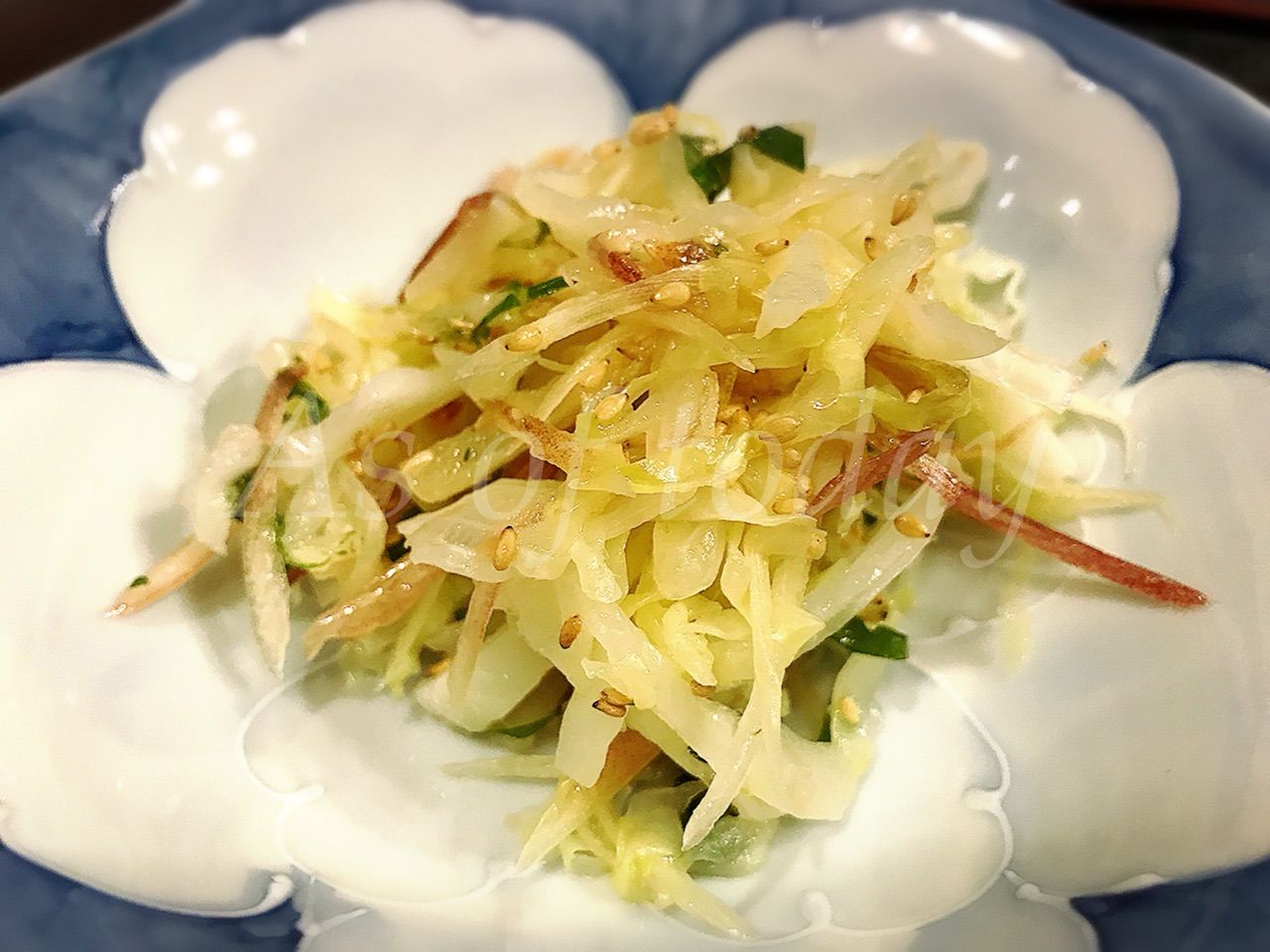 ナスとトマトのそうめん キャベツと香味野菜のサラダ 鶏肉と豆苗の甘辛炒め Gohan As Of Today Foods